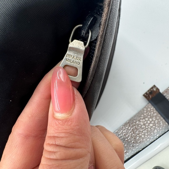 Prada Vintage Leather & Canvas Shoulder Crossbody Bag Black n Brown - Picture 6 of 17